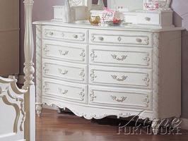 01020 Dresser w/8 drawers - 